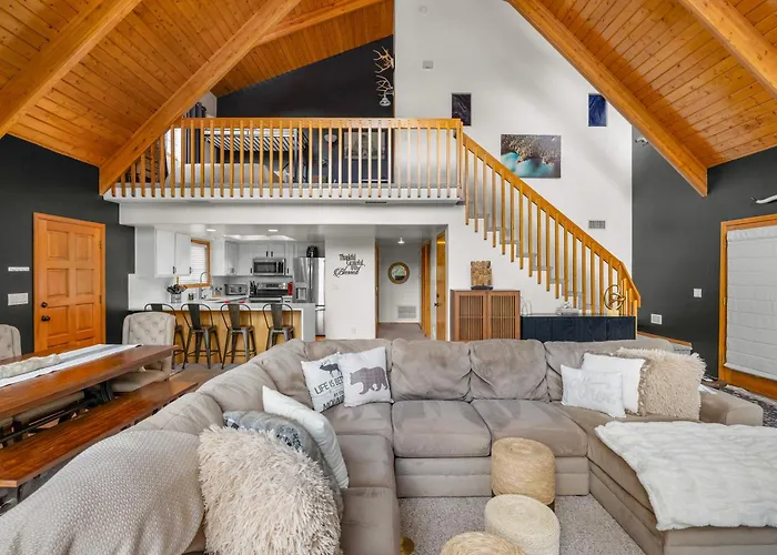 Spacious A-frame Casita Getaway Holiday home *
