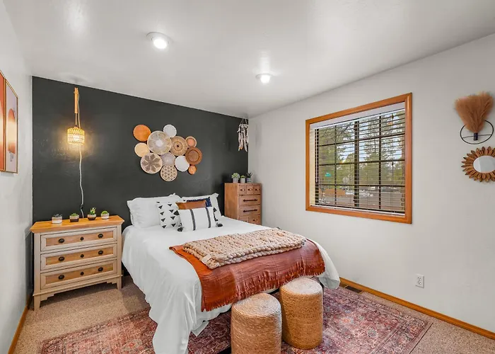 Spacious A-frame Casita Getaway * Flagstaff