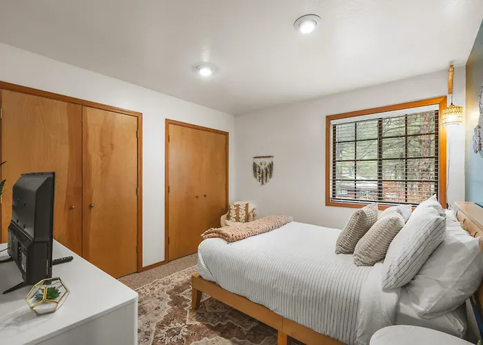 Spacious A-frame Casita Getaway * Flagstaff